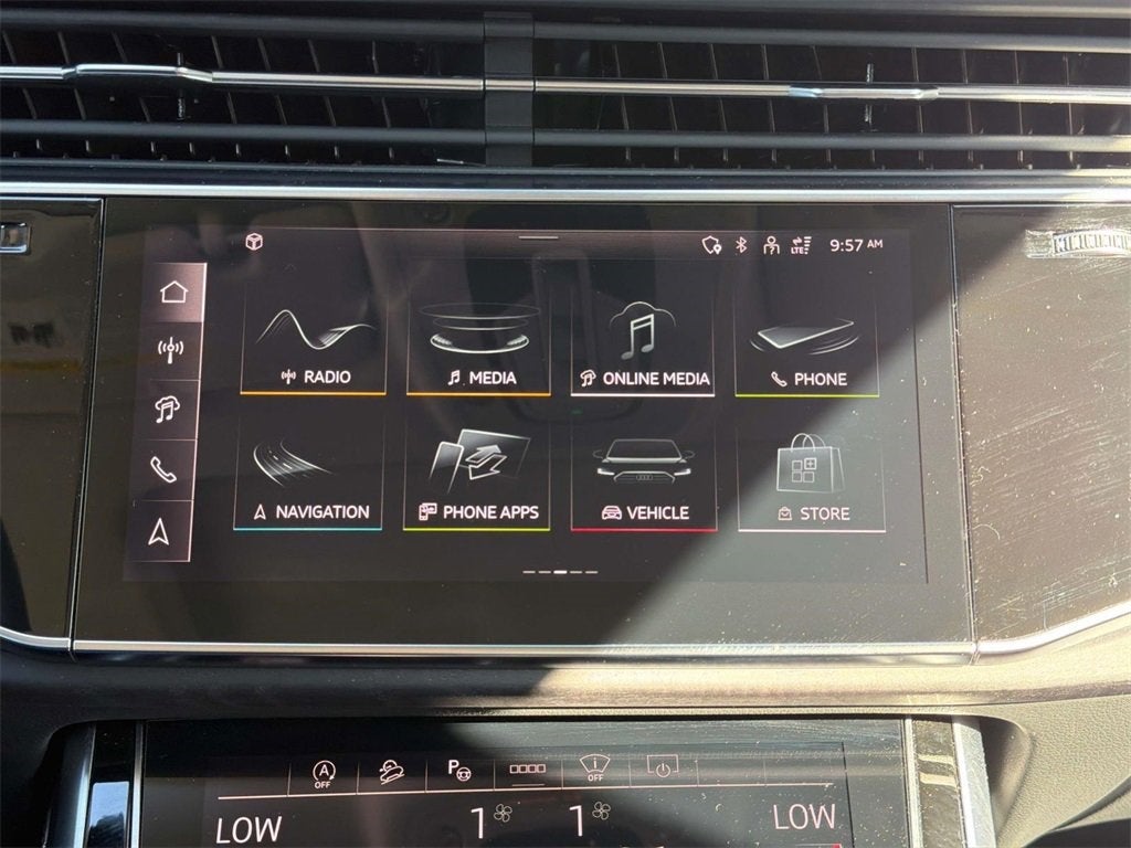 2025 Audi Q8 55 Prestige quattro