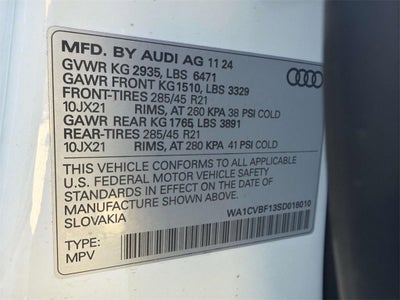 2025 Audi Q8 55 Prestige quattro