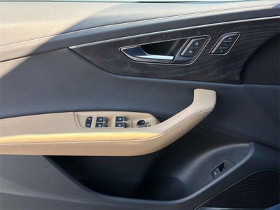 2025 Audi Q8 55 Prestige quattro