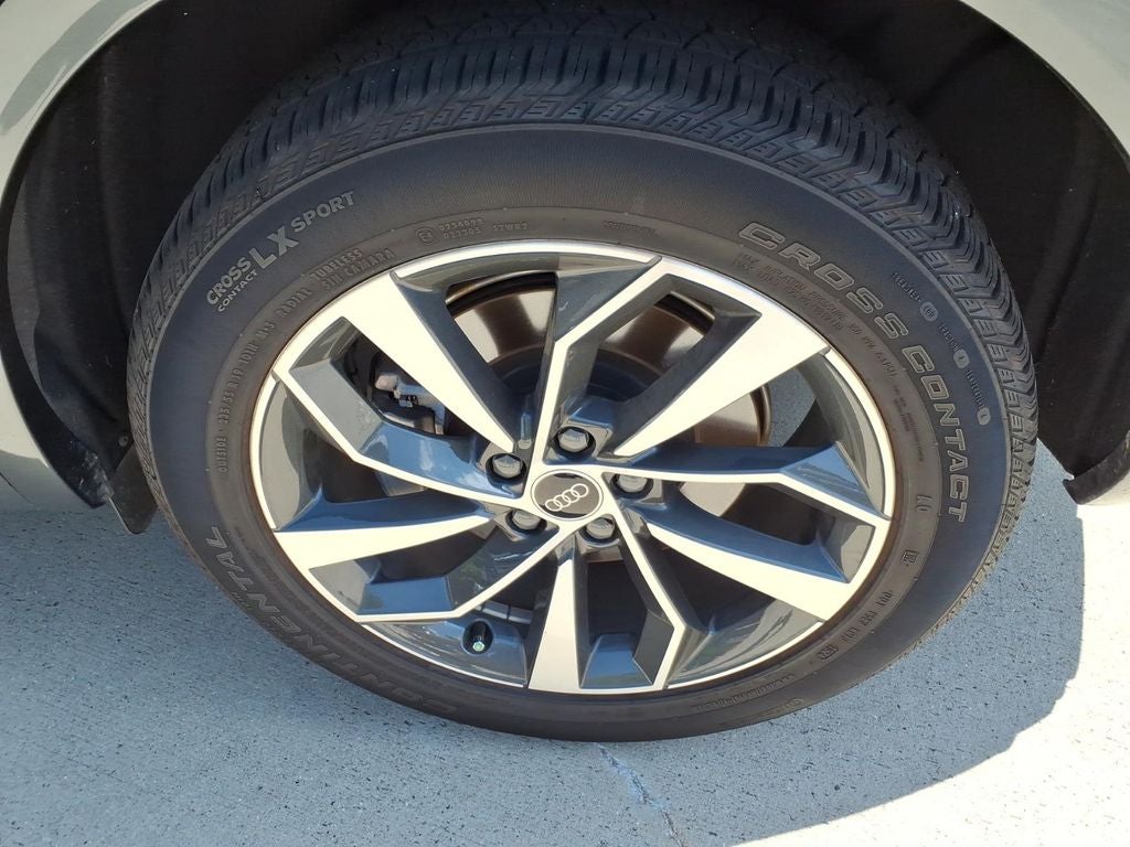 2024 Audi Q5 45 S line Premium quattro