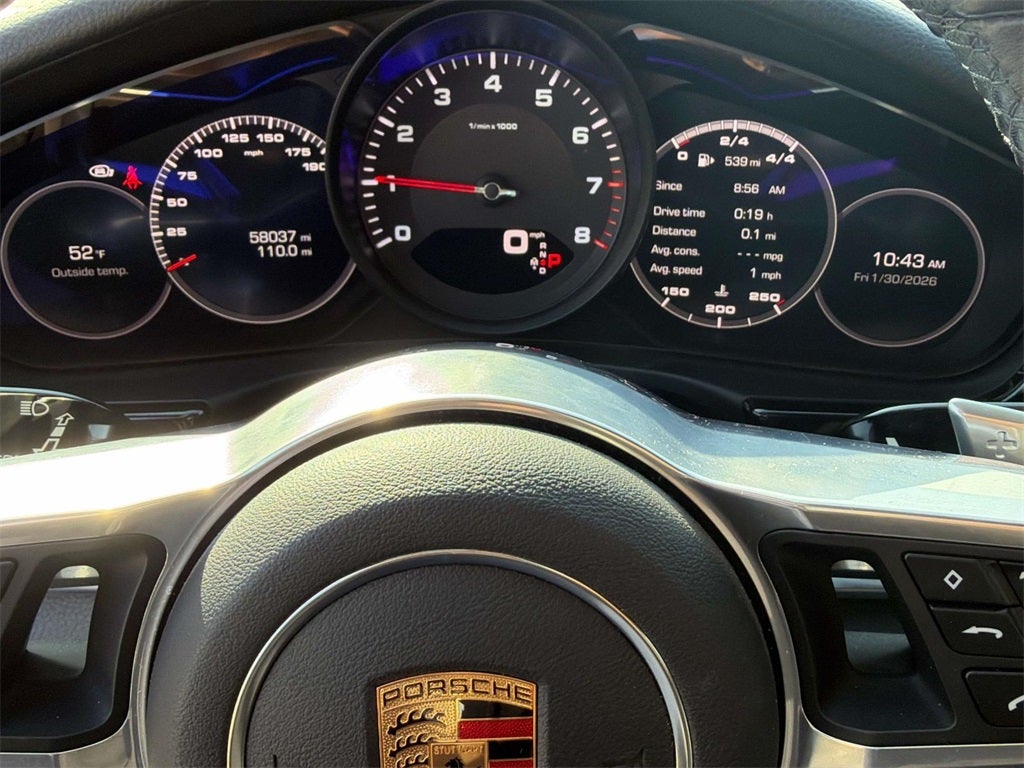 2018 Porsche Panamera 4