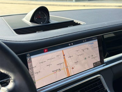 2018 Porsche Panamera 4