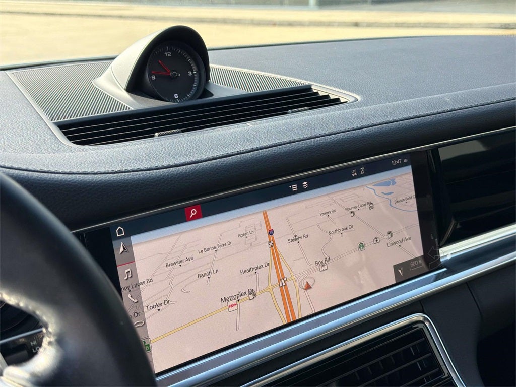 2018 Porsche Panamera 4