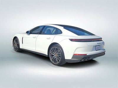 2025 Porsche Panamera 4