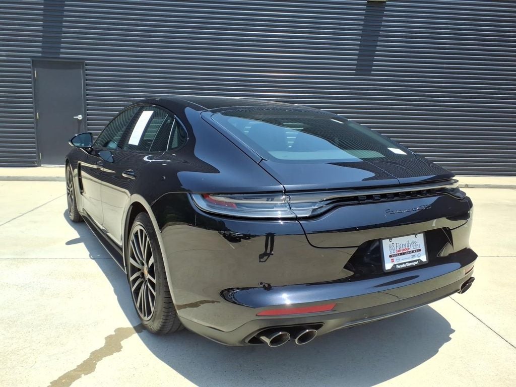 2022 Porsche Panamera GTS