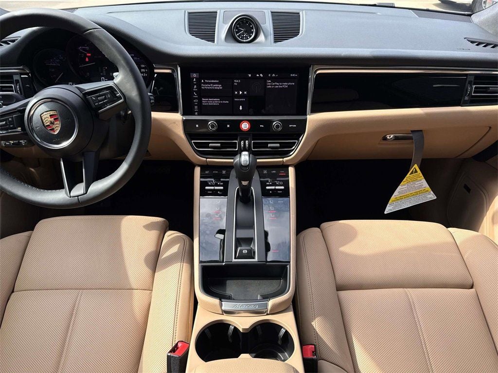 2025 Porsche Macan AWD