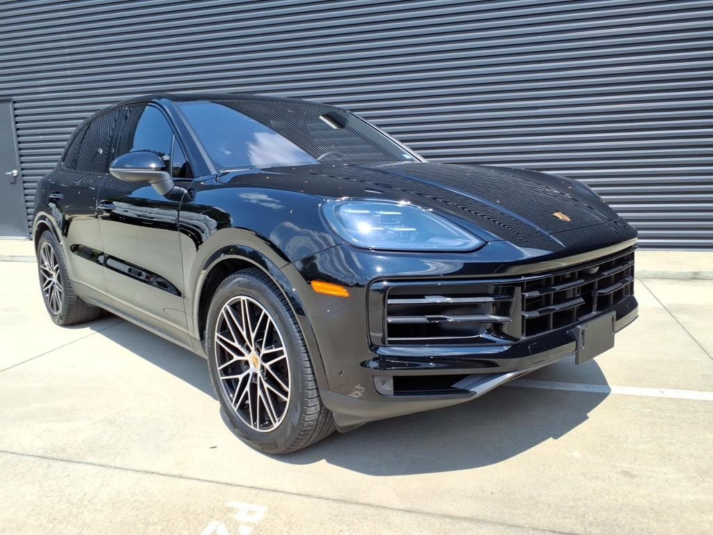 2024 Porsche Cayenne Base