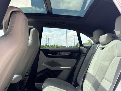 2024 Porsche Macan Electric 4