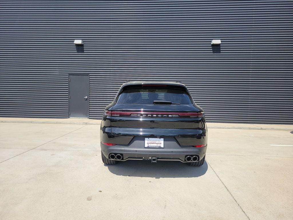 2025 Porsche Cayenne S