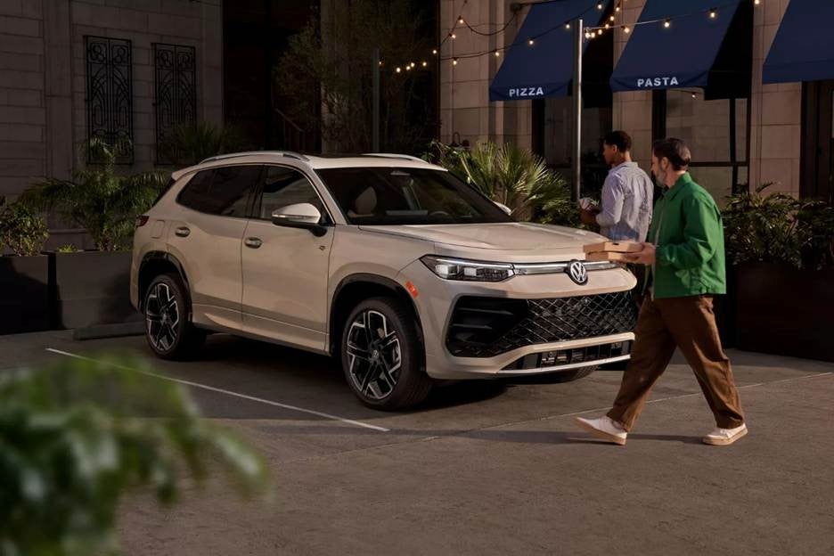 Volkswagen Tiguan for Sale in Burleson, TX